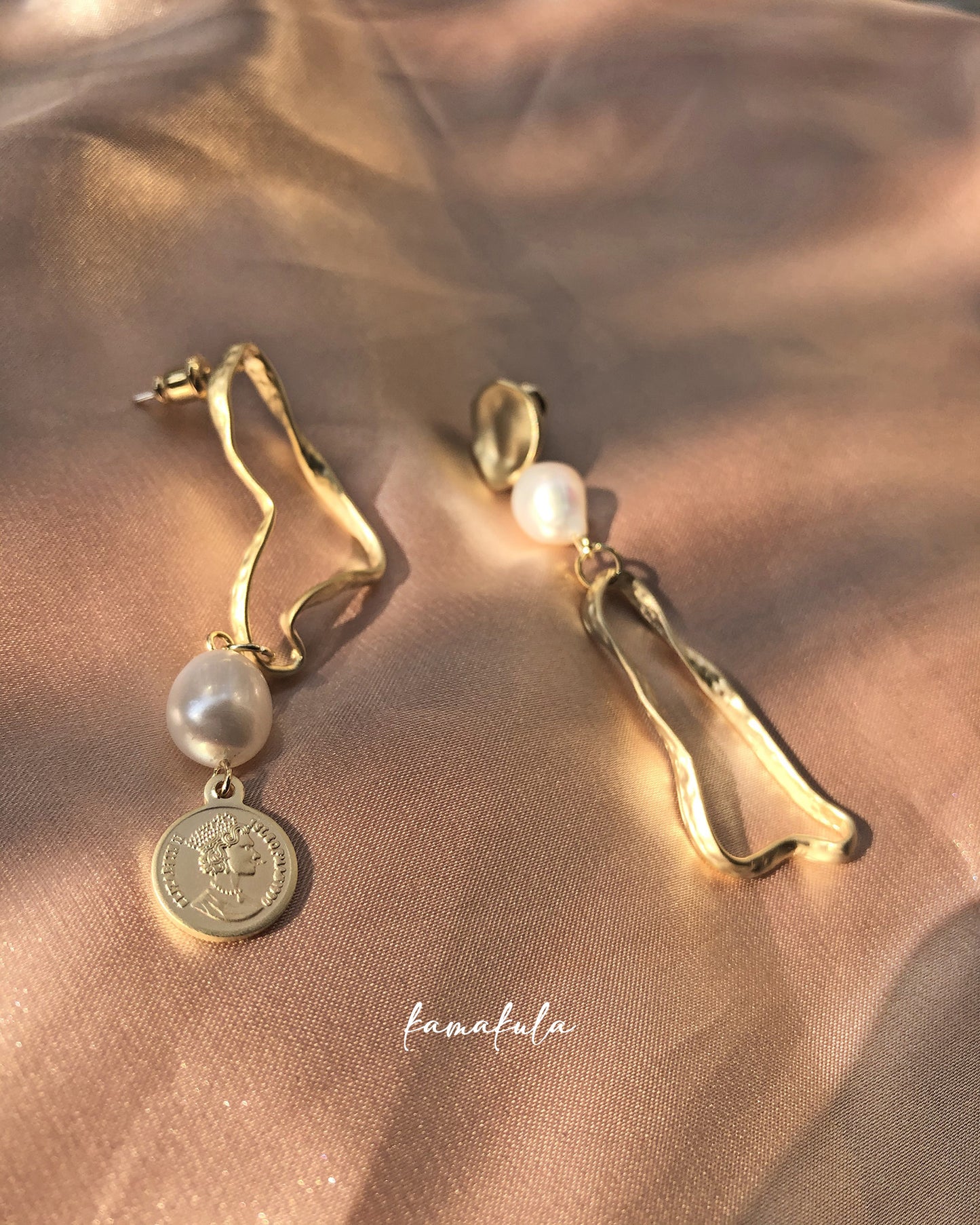 Elizabeth Irregular Pearl Earrings