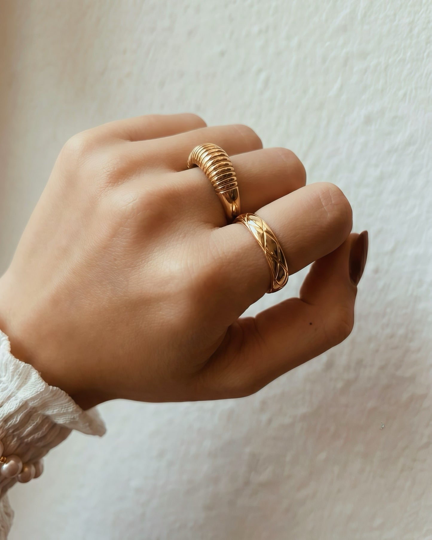 Ribbed Croissant Ring Waterproof