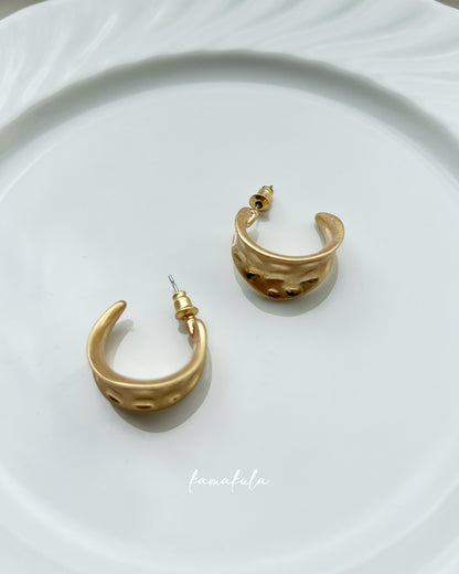 Chloe Chunky Half Hoops