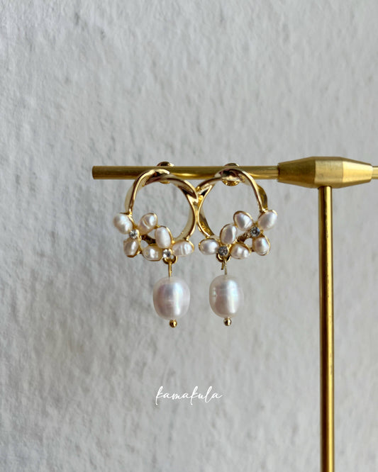 Aurora Pearl Earrings