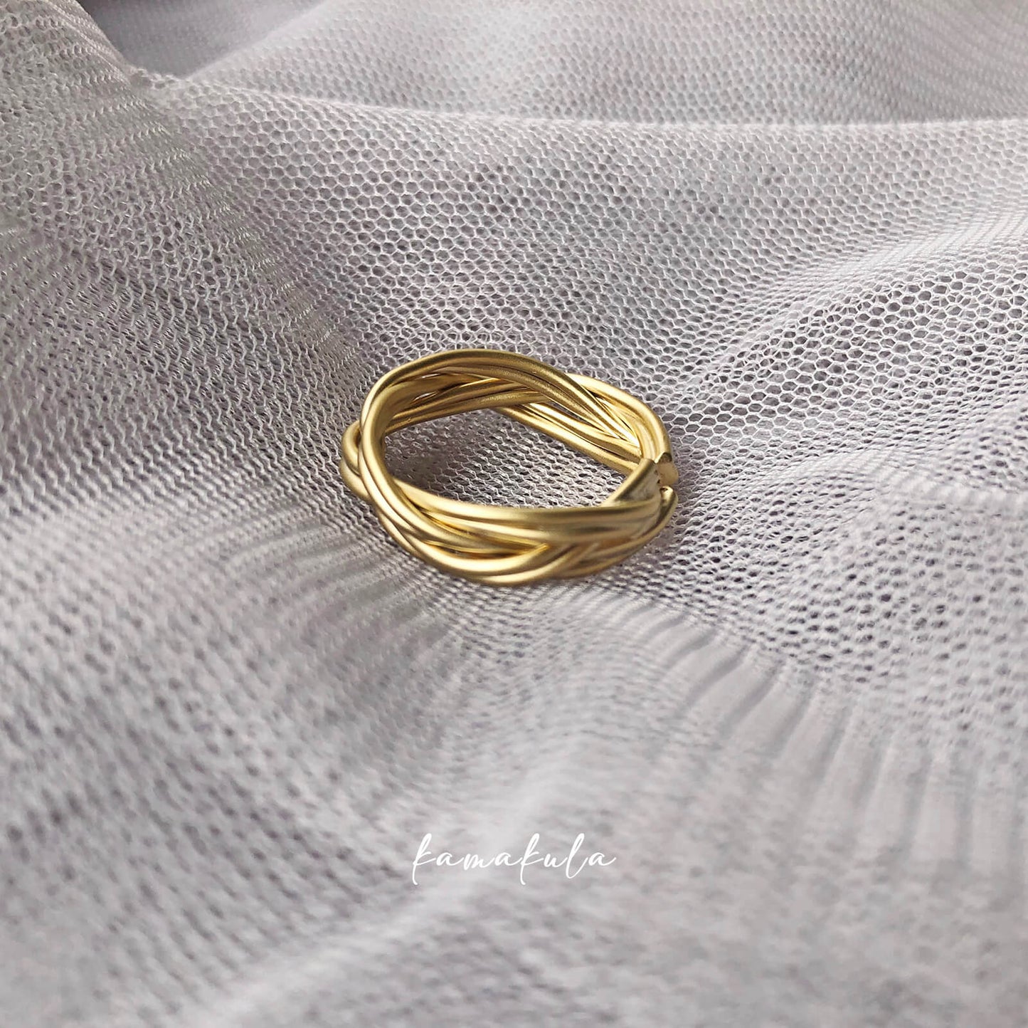 Minos Twisted Wrap Ring