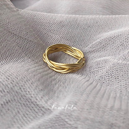 Minos Twisted Wrap Ring