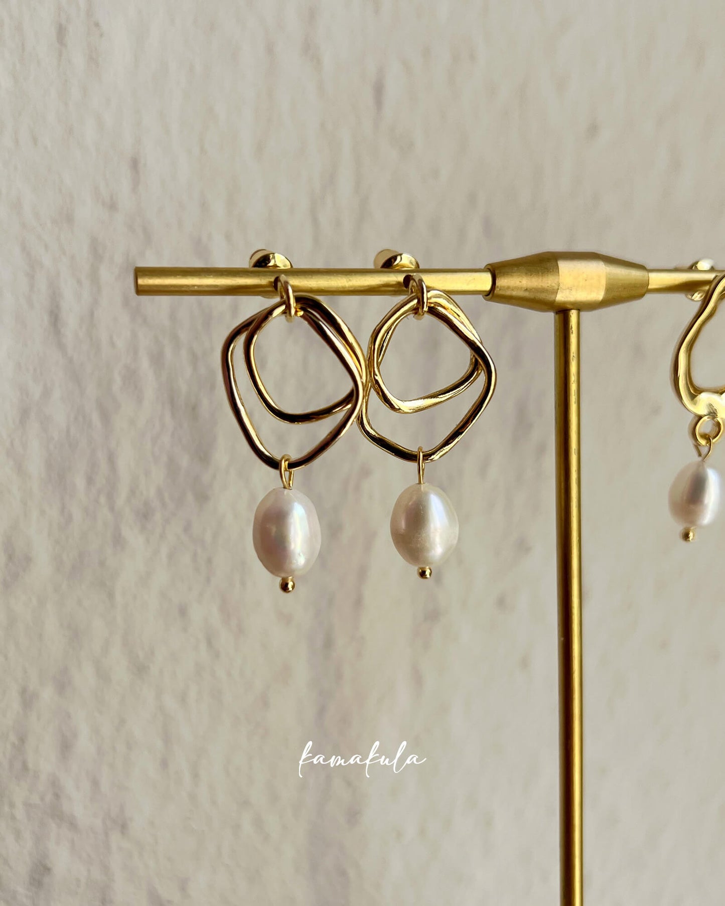 Narcissus Pearl Drop Earrings