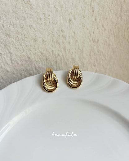 Love Knot Stud Earring