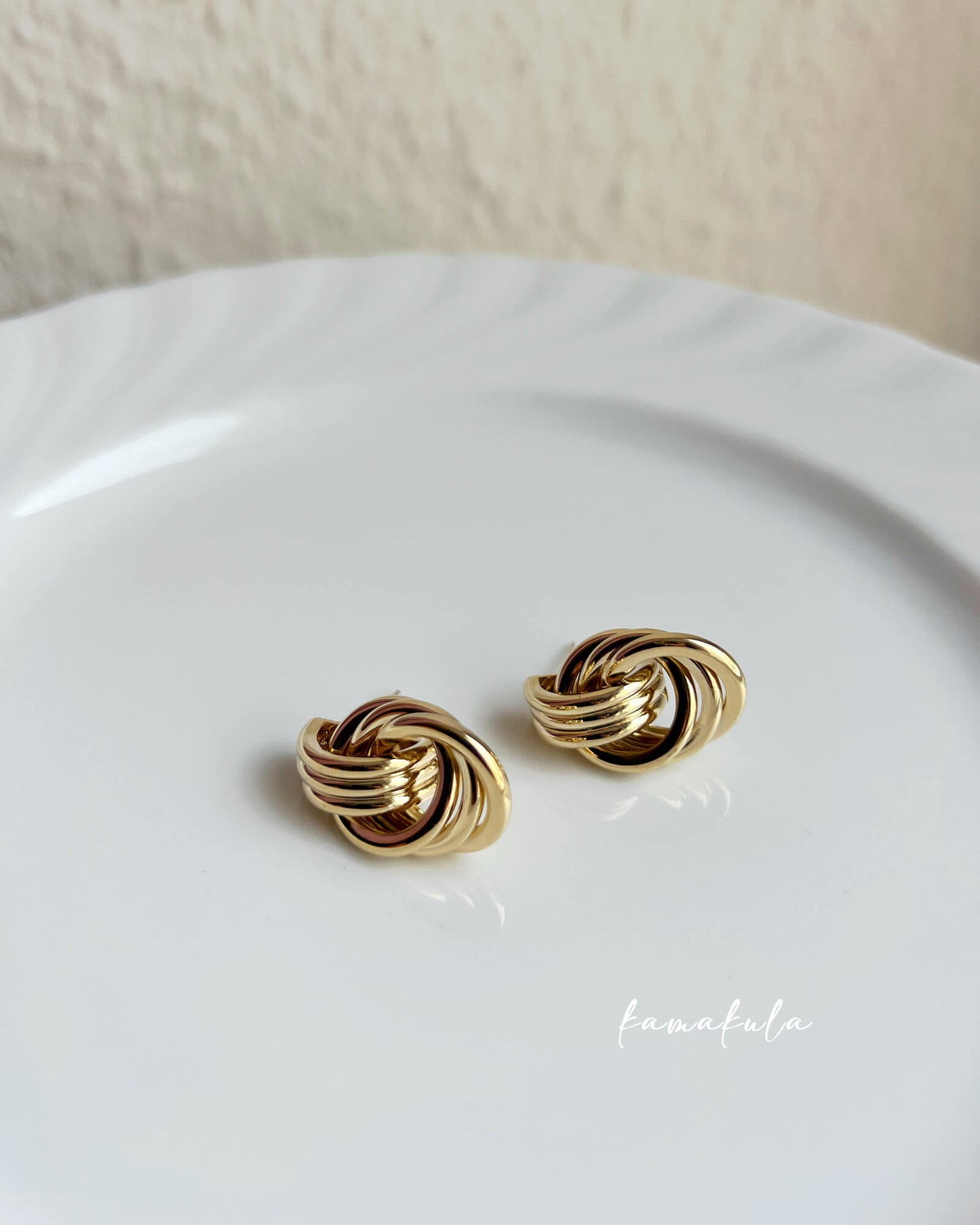 Love Knot Stud Earring