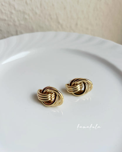 Love Knot Stud Earring