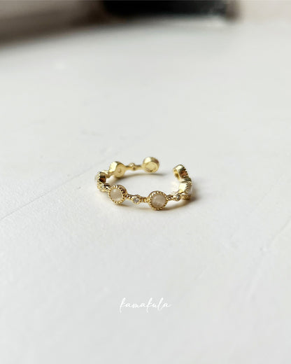 Amaris Moonstone Ring (Multi Stone)