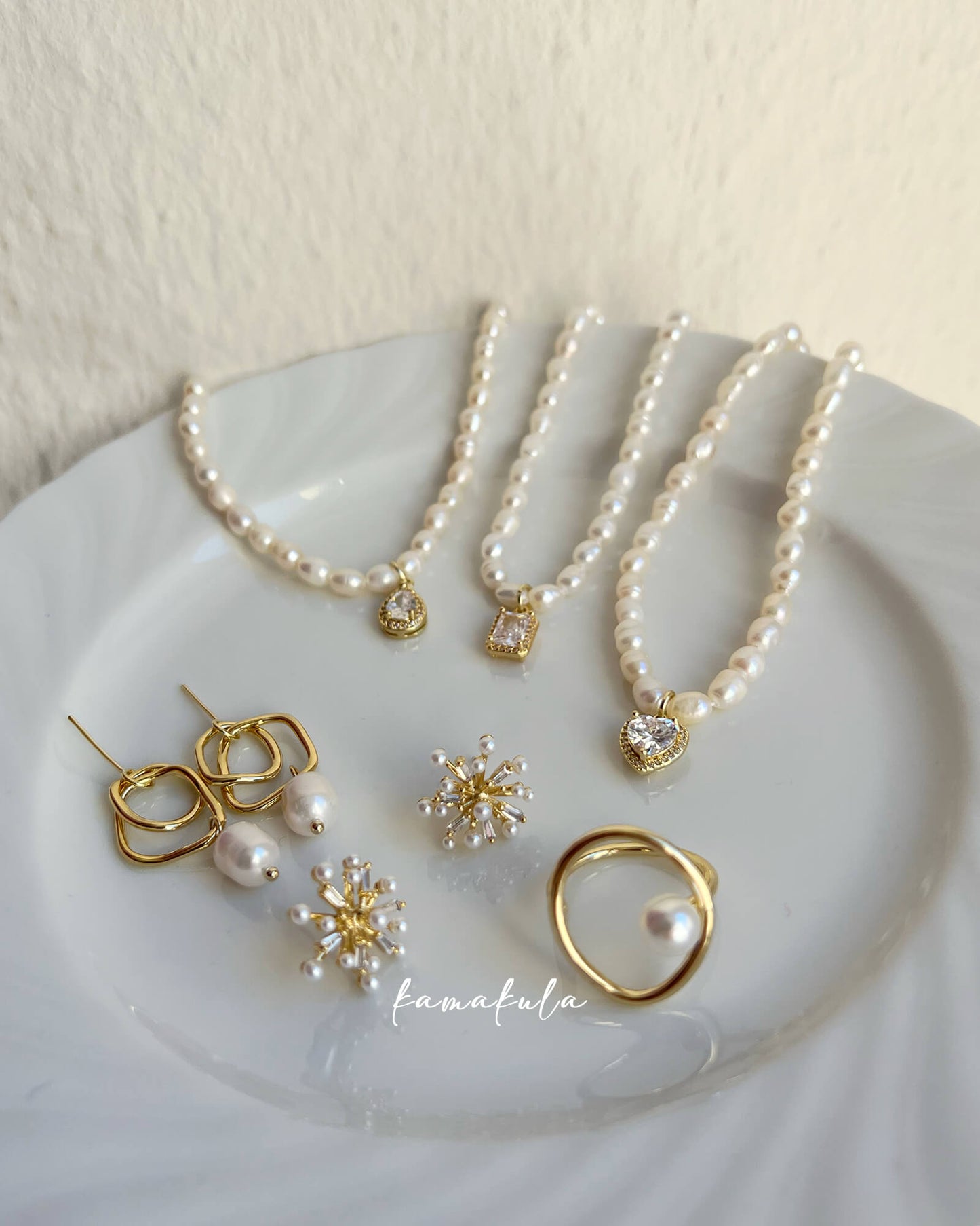 Audrey Freshwater Pearl Necklace