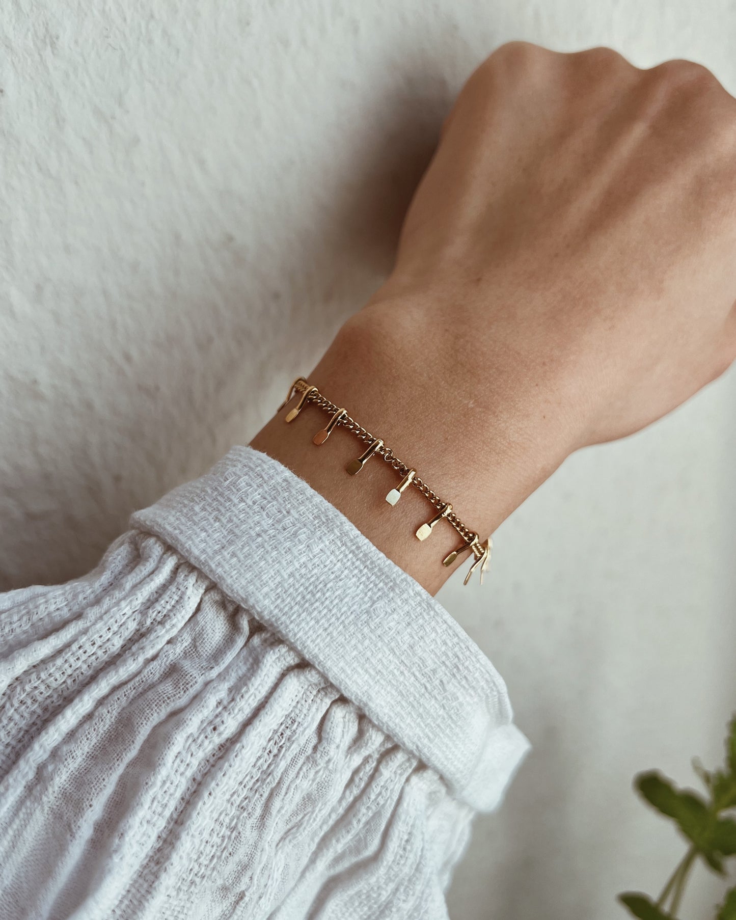 Falling Light Tassel Bracelet Waterproof
