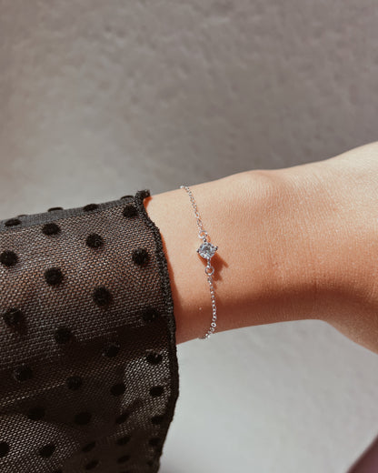 Zirconia Solitaire Bracelet Sterling Silver