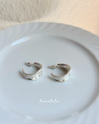 Chloe Chunky Half Hoops