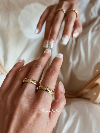 Diamond-Cut Pattern Ring