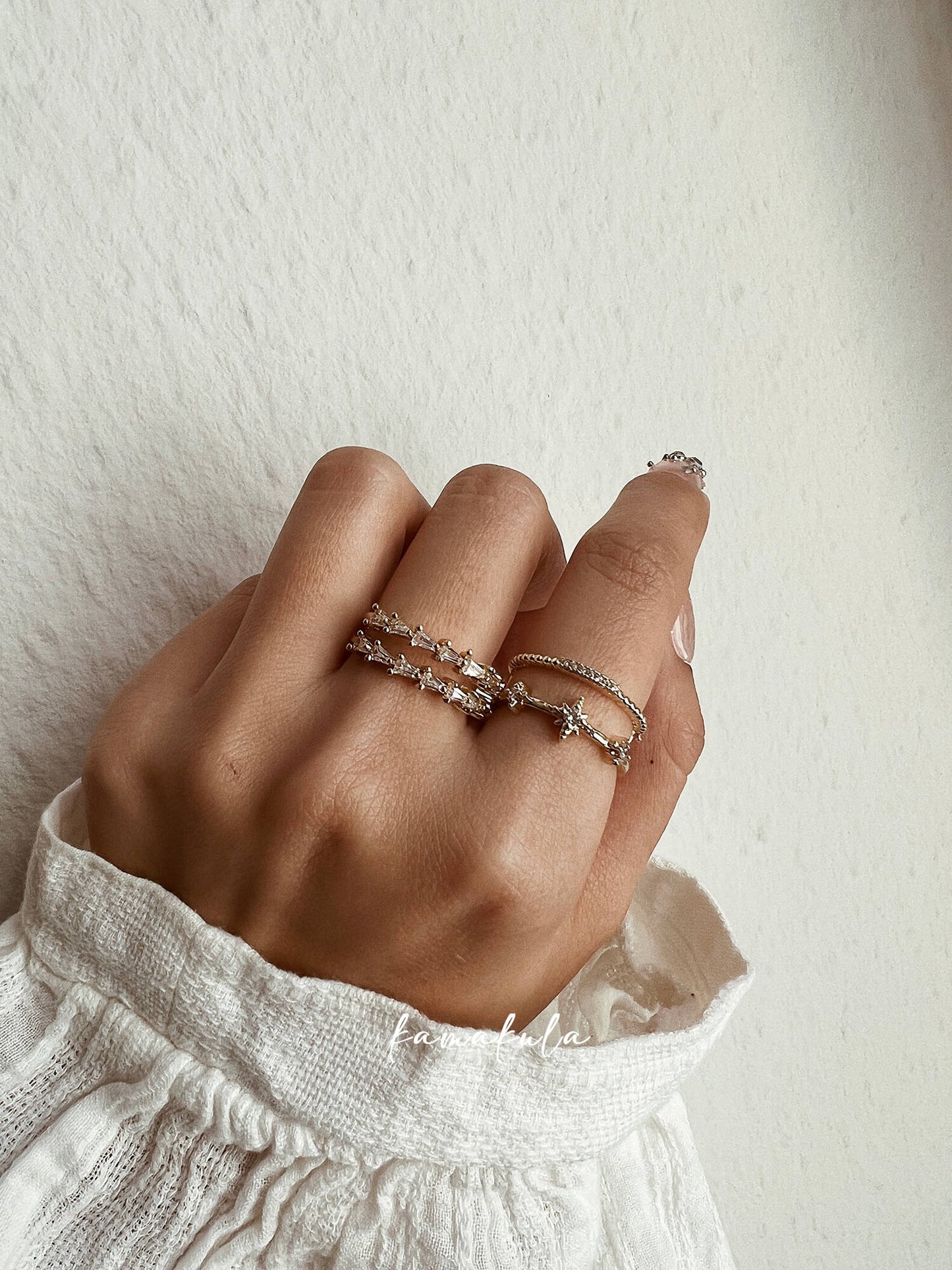 Double Crystal Band Ring