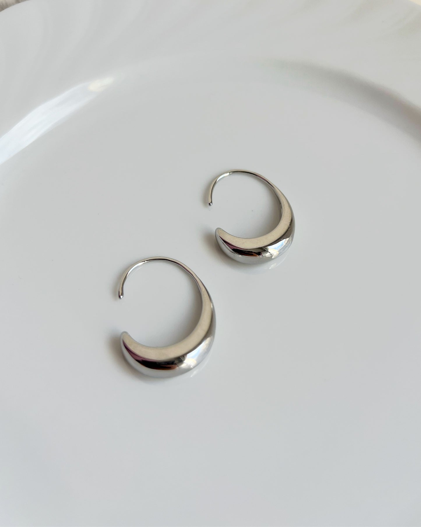 Oval Open Hoop Earrings