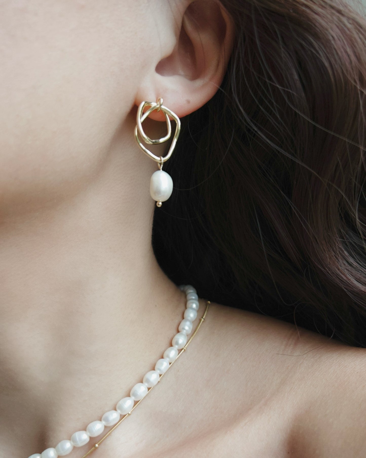 Intertwined Pearl Drop Earrings