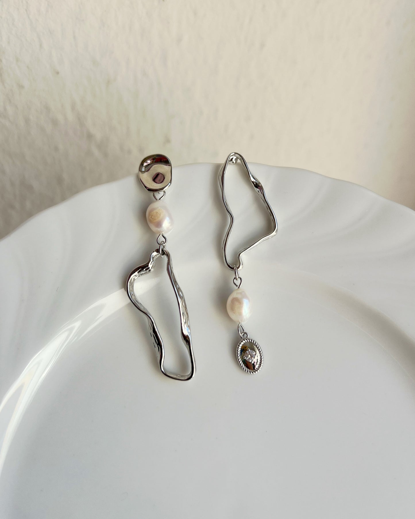 Asymmetrical Pearl Drop Earrings