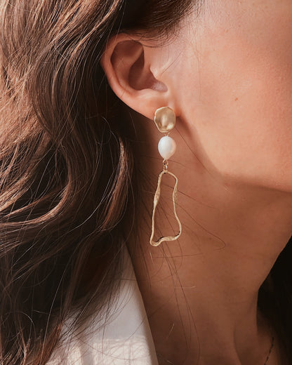 Asymmetrical Pearl Drop Earrings