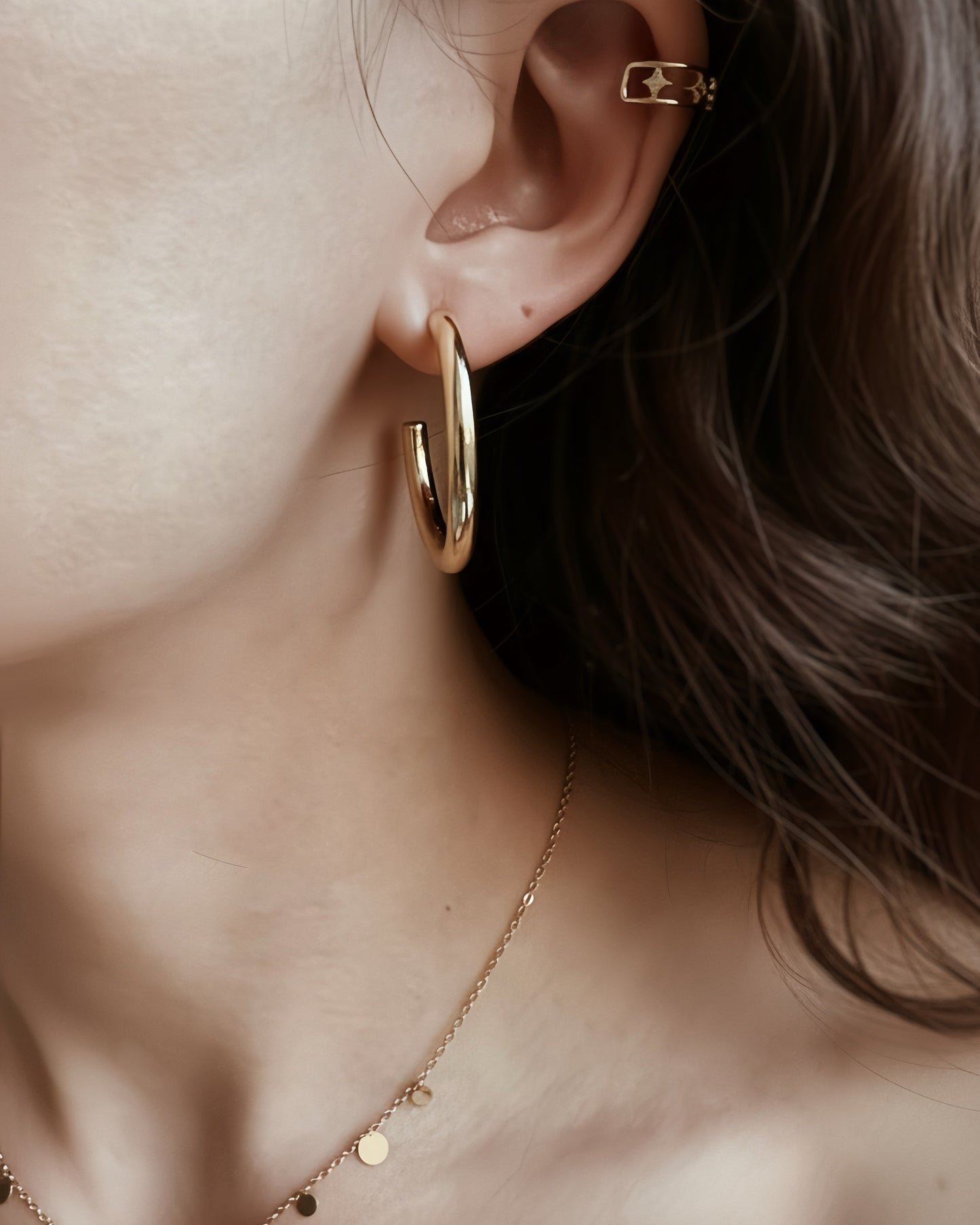 Classic Mid Hoop earrings