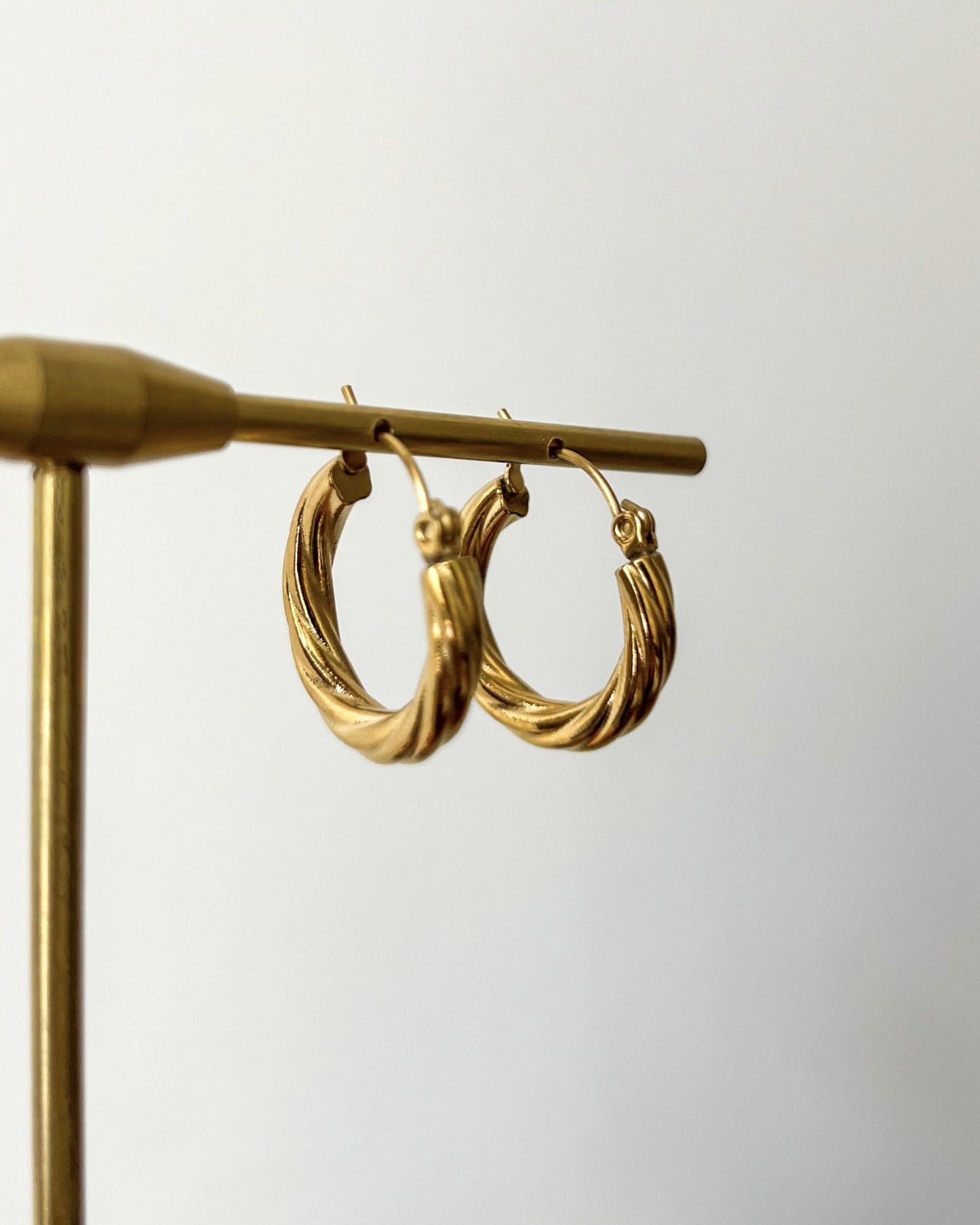 Retro Twisted Hoop Earrings Waterproof