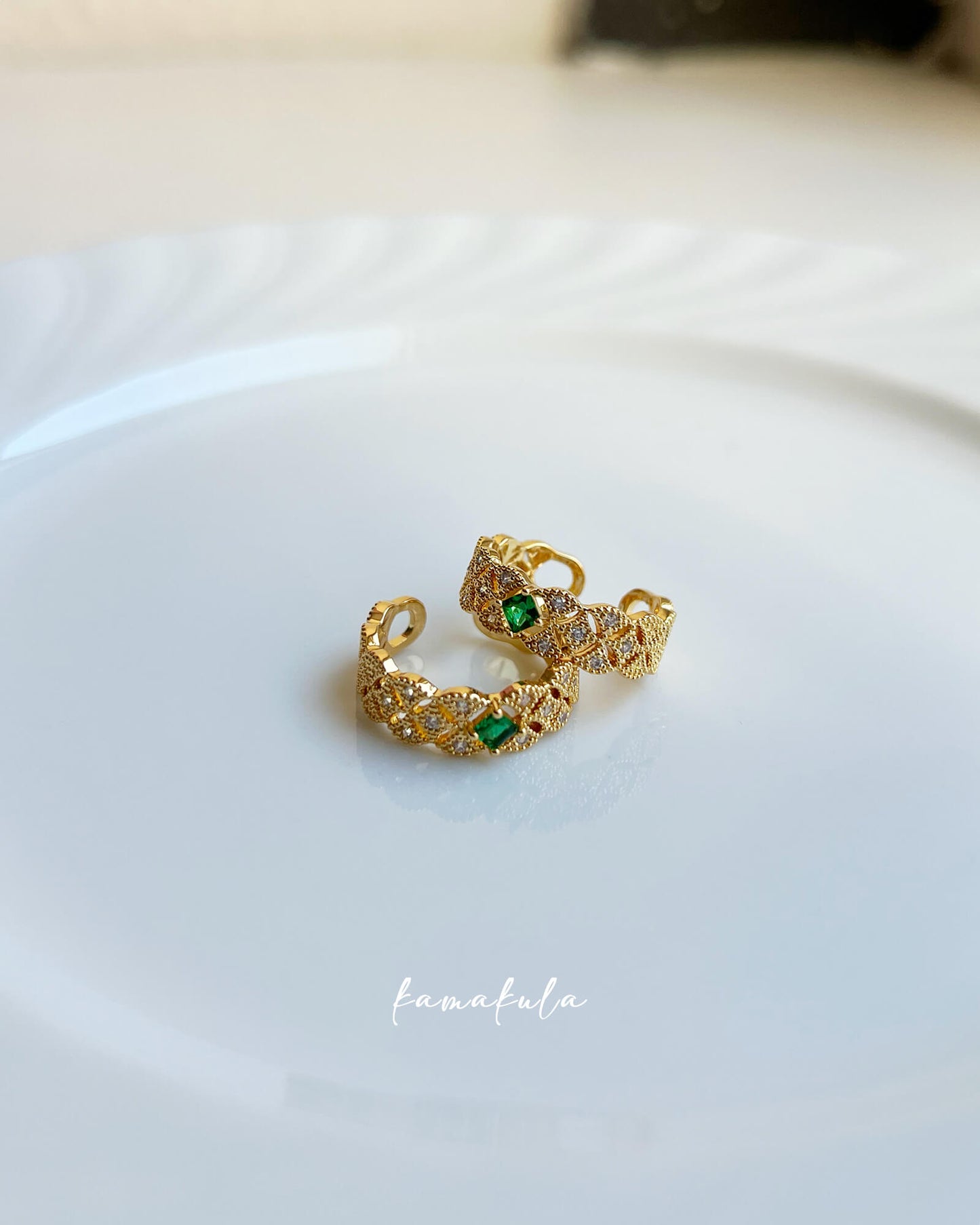 Jasmine Emerald Filigree Ring