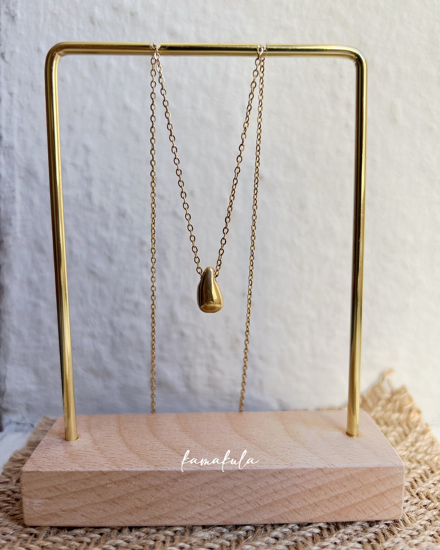 Minimal Dew Drop Necklace