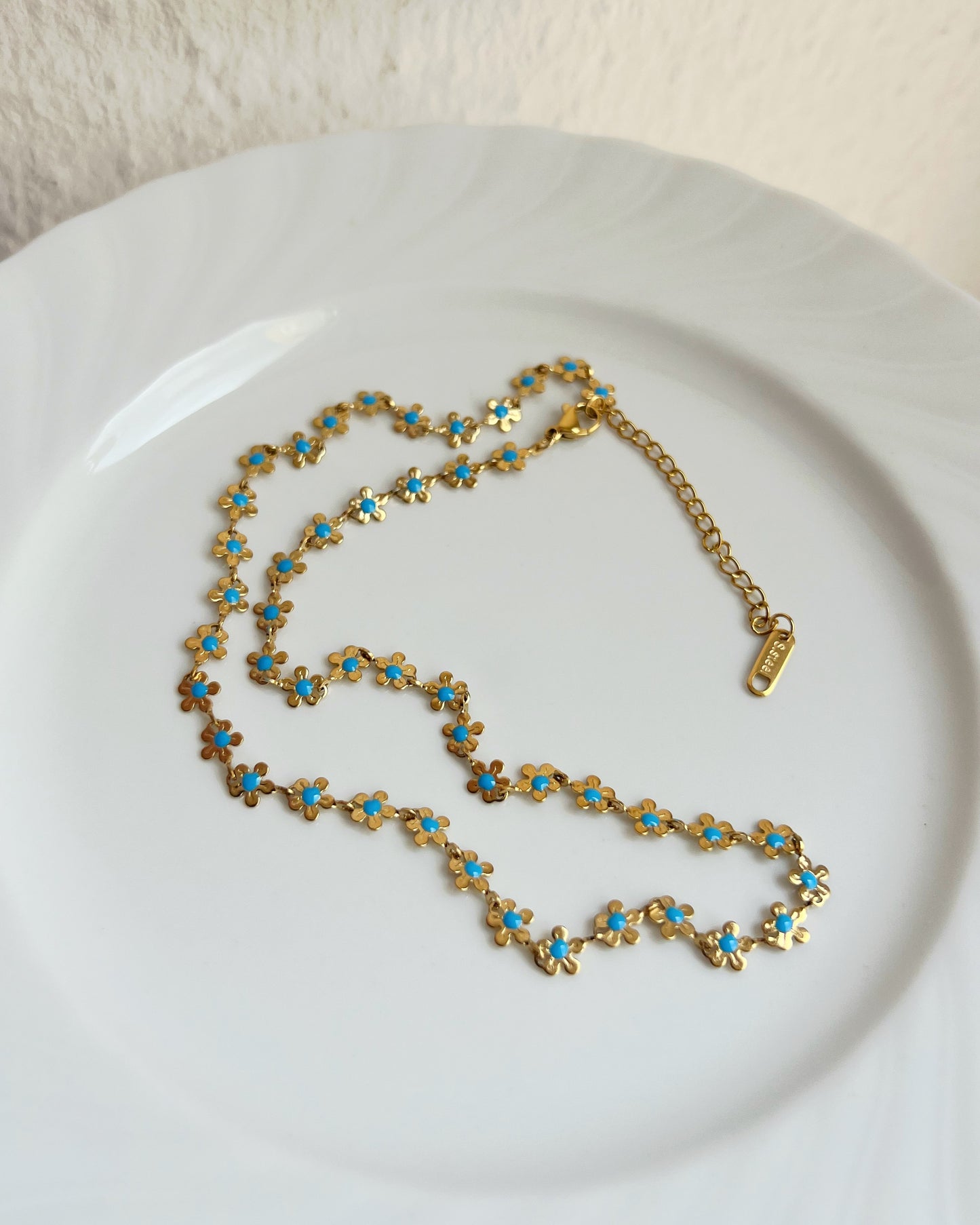 Blue Daisy Chain Necklace Waterproof