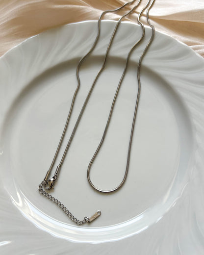 Long Layering Snake Chain Necklace Waterproof