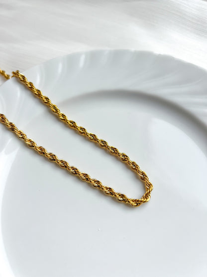 Classic Twisted Rope Chain Necklace Waterproof