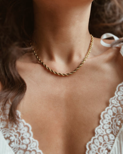 Classic Twisted Rope Chain Necklace Waterproof