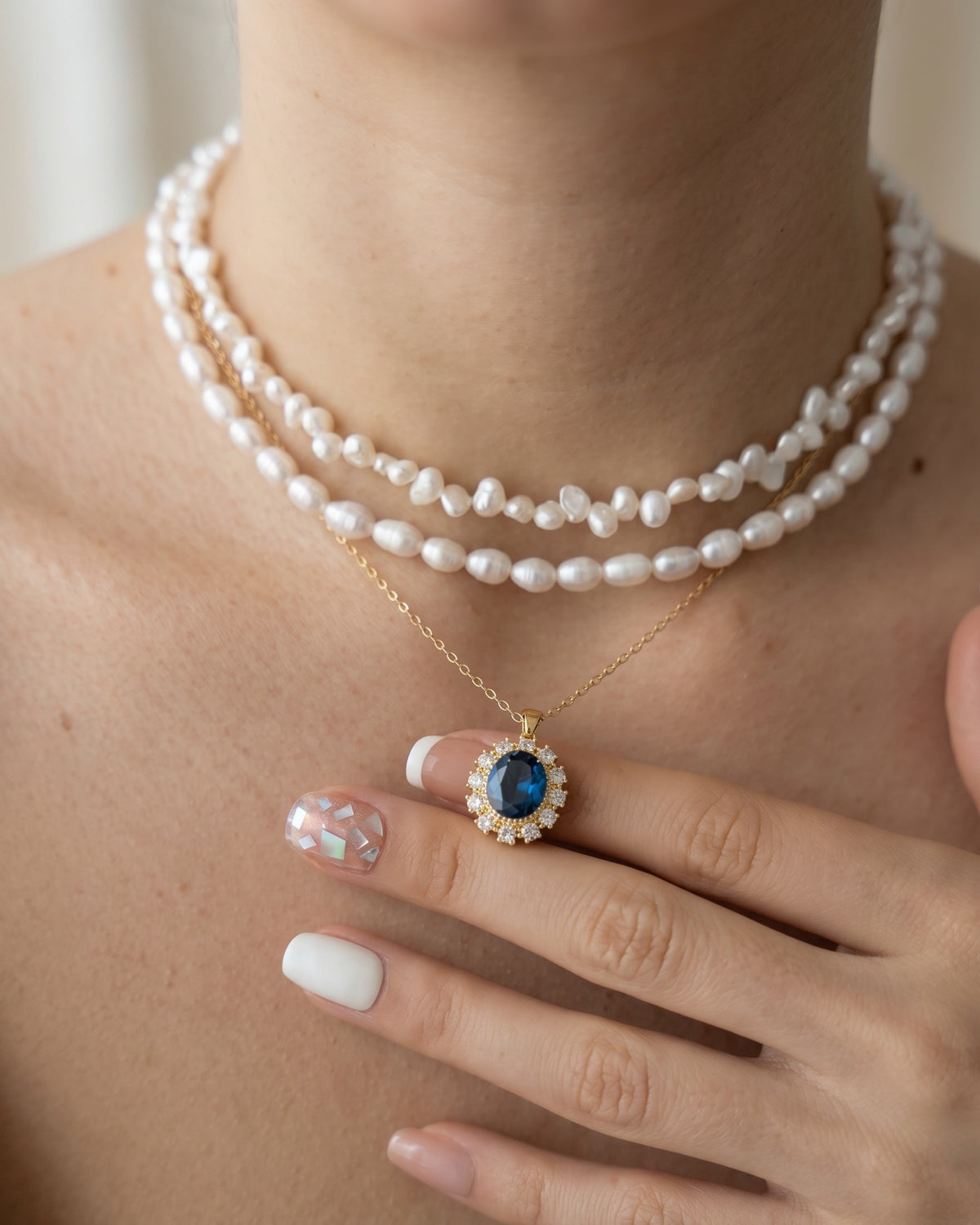 Midnight Blue Halo Necklace