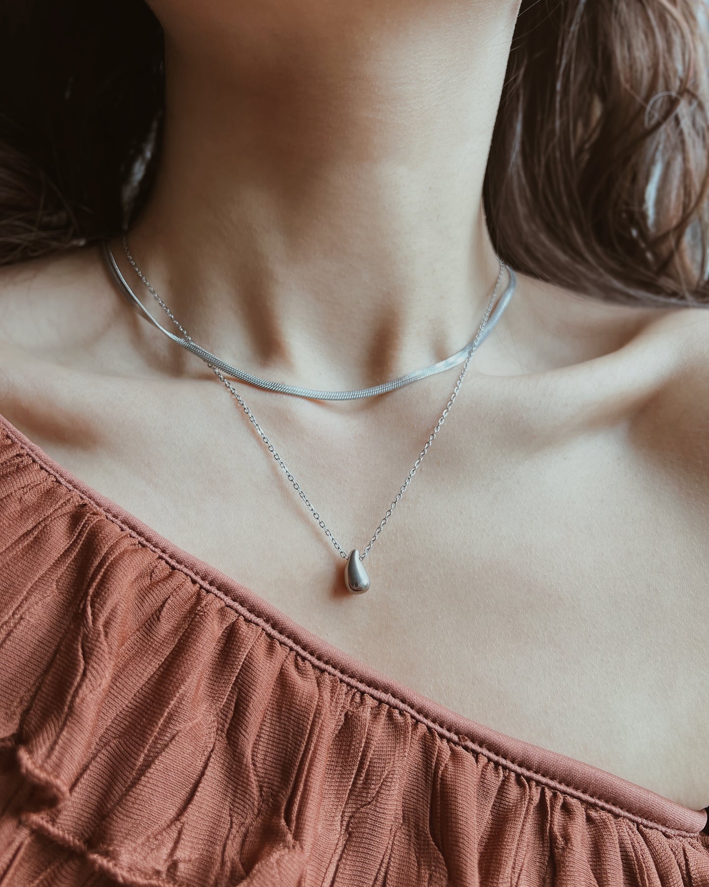 Minimal Teardrop Necklace Waterproof