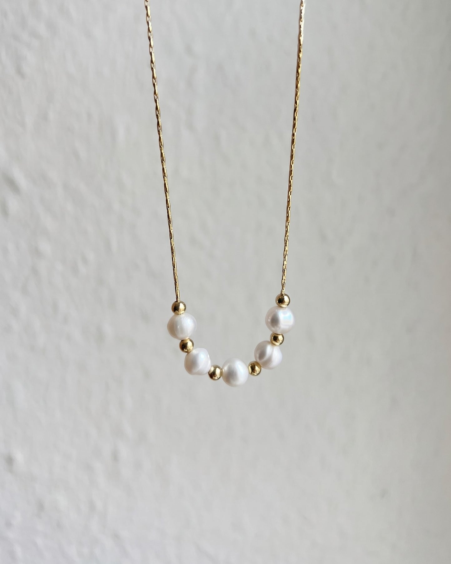 Adjustable Freshwater Pearl Slider Necklace