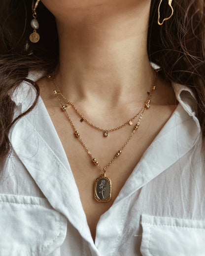 Retro Mirror Rose Pendant Necklace Waterproof