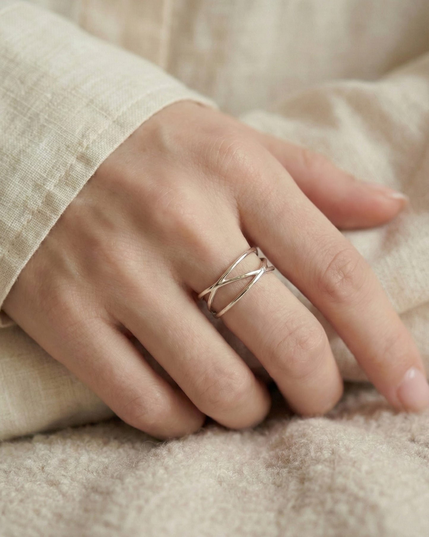 Thin Multi-Band Wire Ring Waterproof