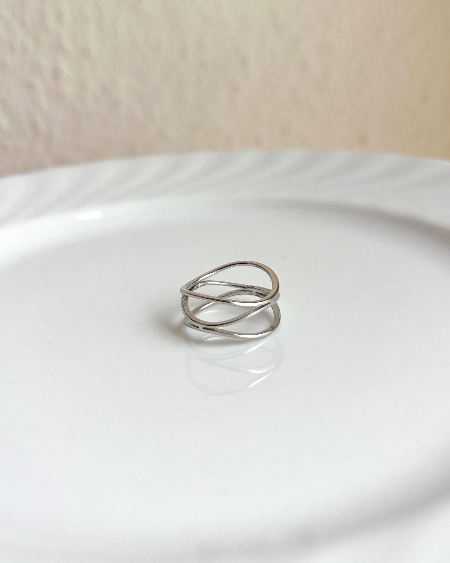 Thin Multi-Band Wire Ring Waterproof