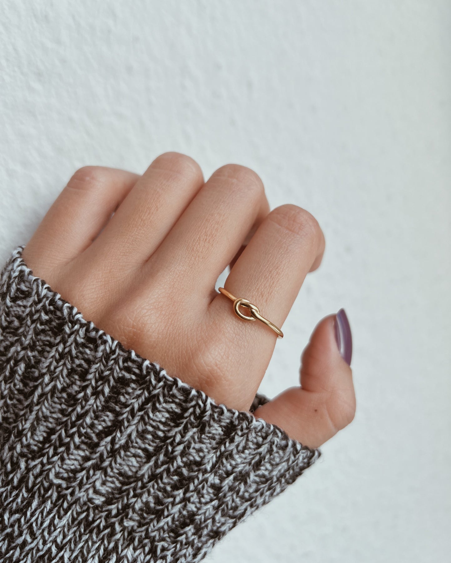 Minimal Love Knot Ring Waterproof
