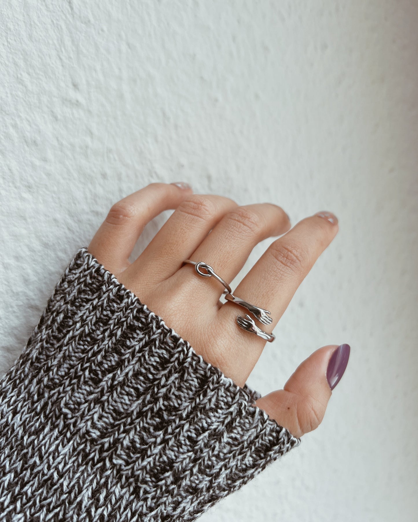 Minimal Love Knot Ring Waterproof
