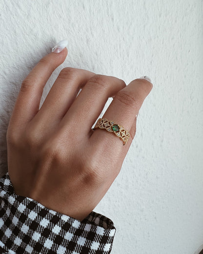 Emerald Green Filigree Ring