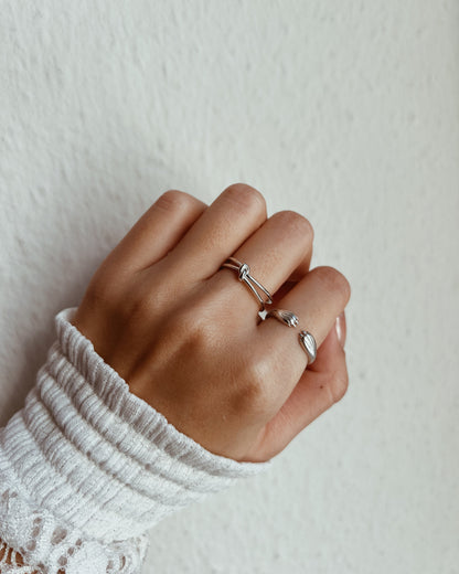 Open Love Knot Ring 925 Silver