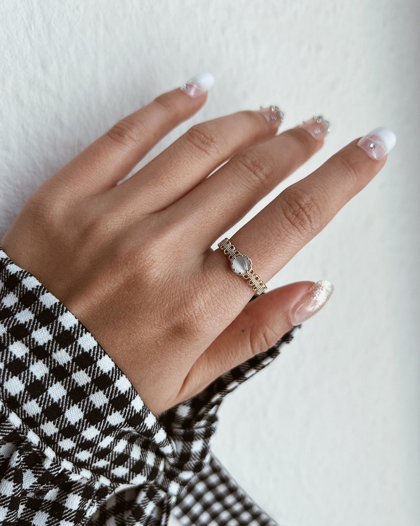 Milky Stone Filigree Ring