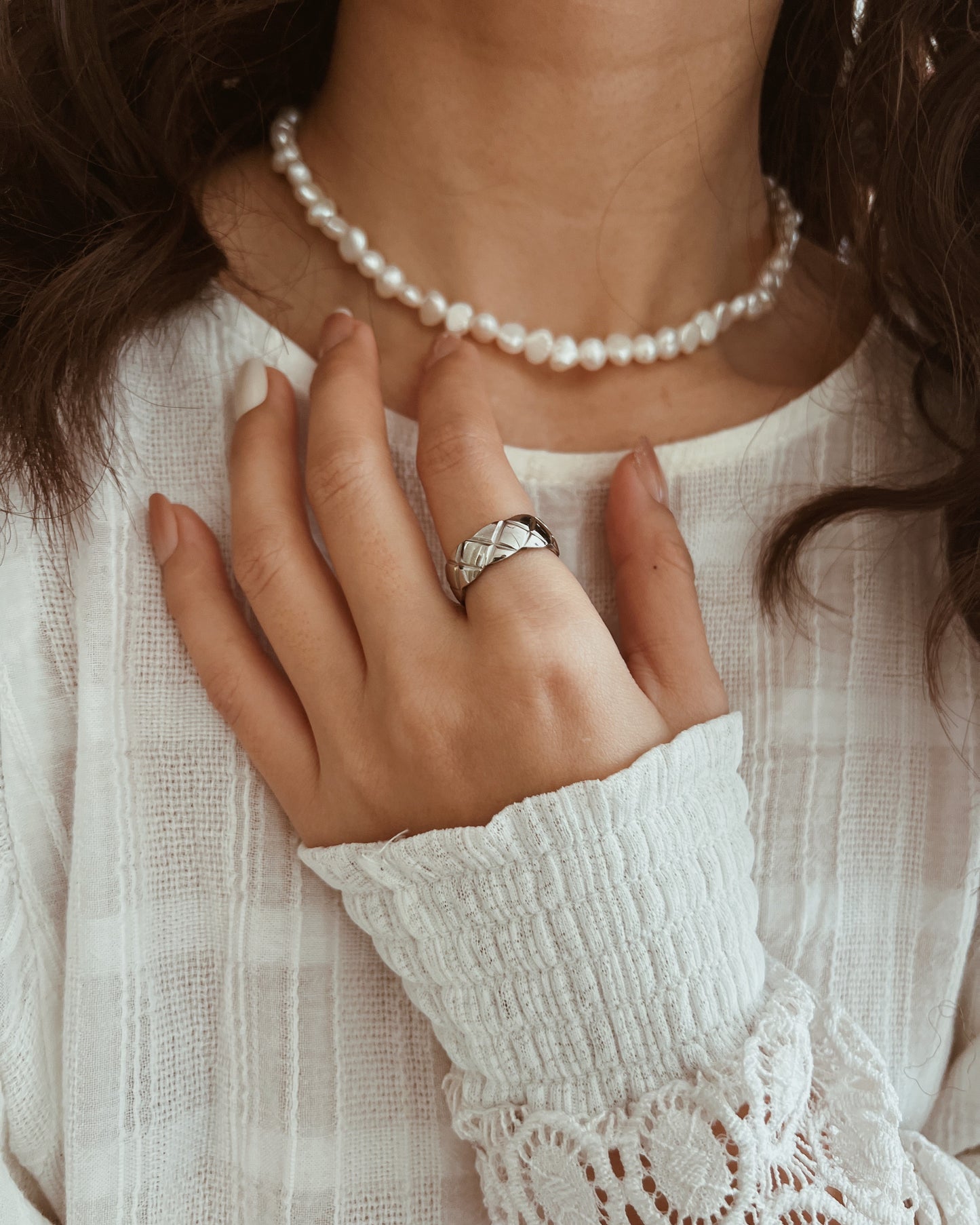 Diamond-Cut Band Ring Waterproof