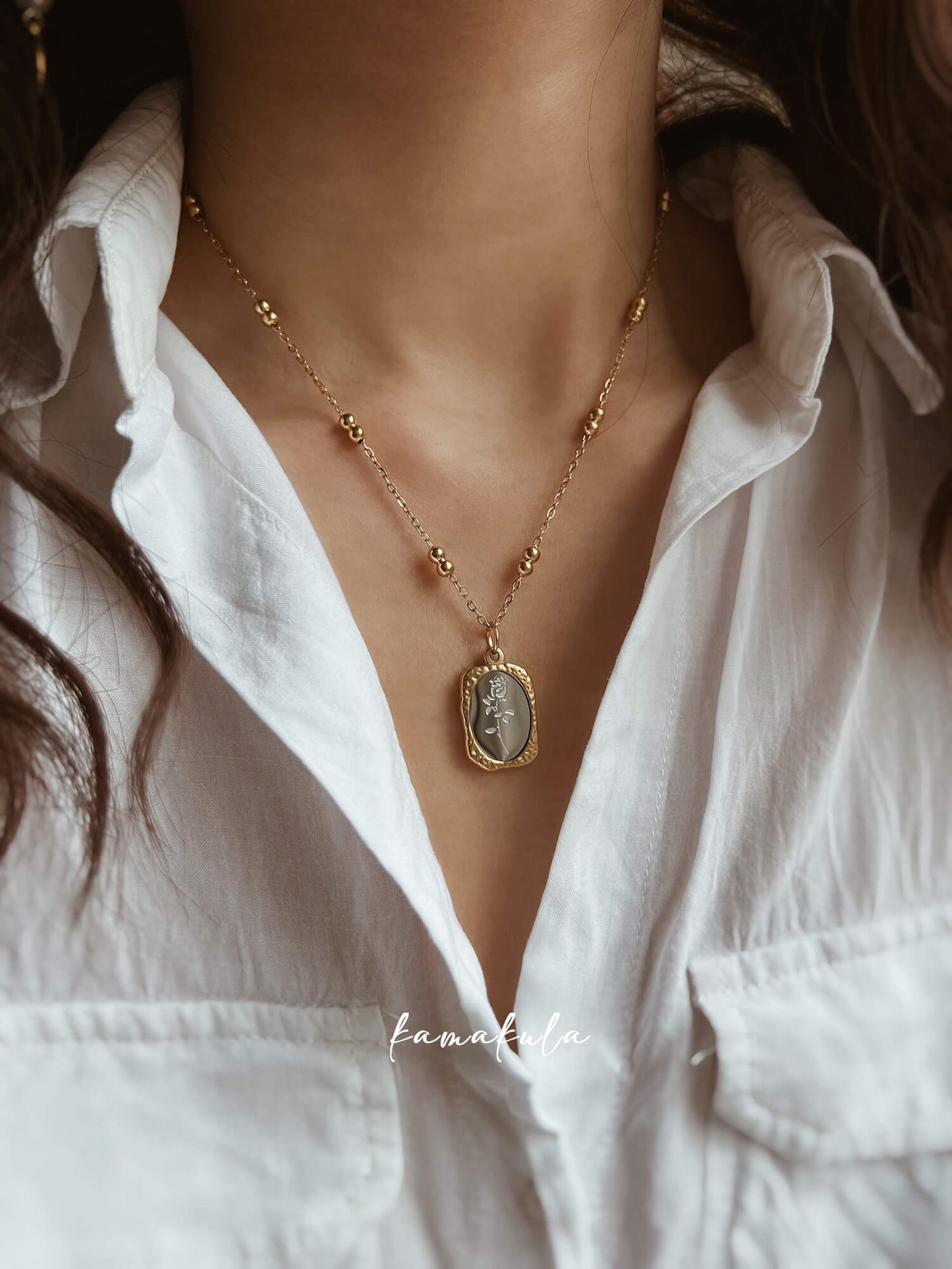 Retro Mirror Rose Pendant Necklace
