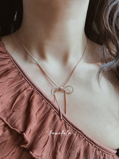 Rosegold Bowknot Necklace
