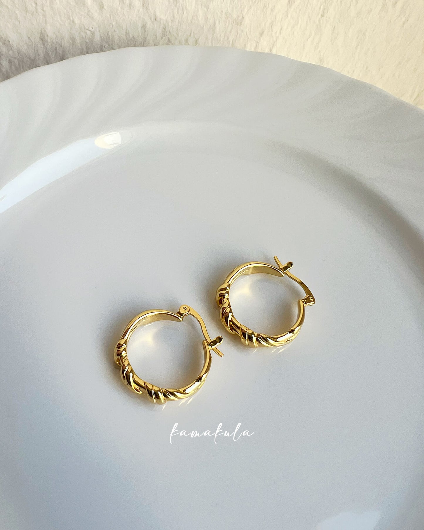 Retro Wrap Twisted Hoop Earrings