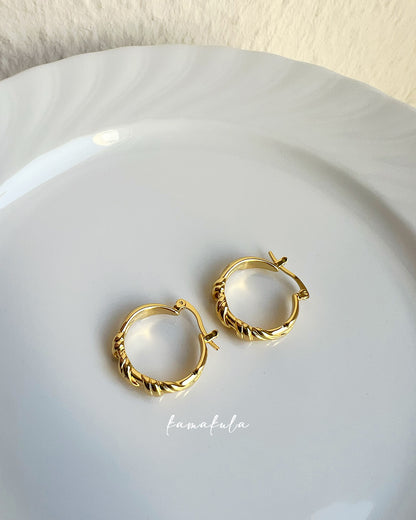 Retro Wrap Twisted Hoop Earrings