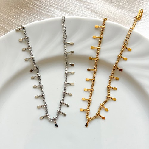 Falling Light Tassel Bracelet