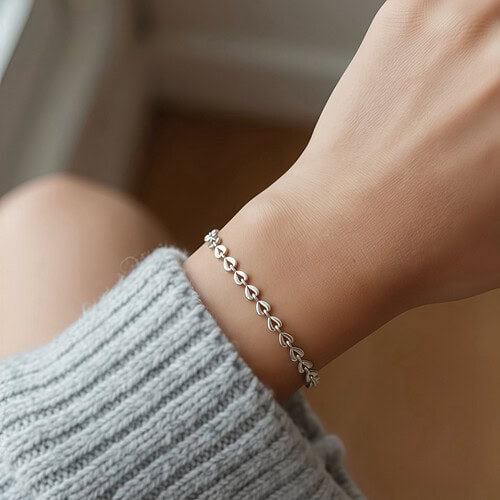 Linked Hearts Bracelet
